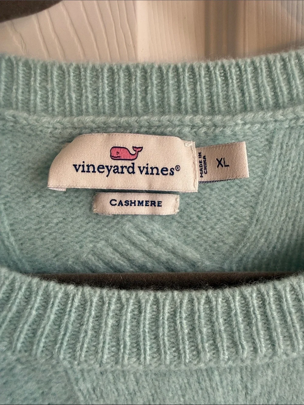 Vineyard Vines aqua breathable fits